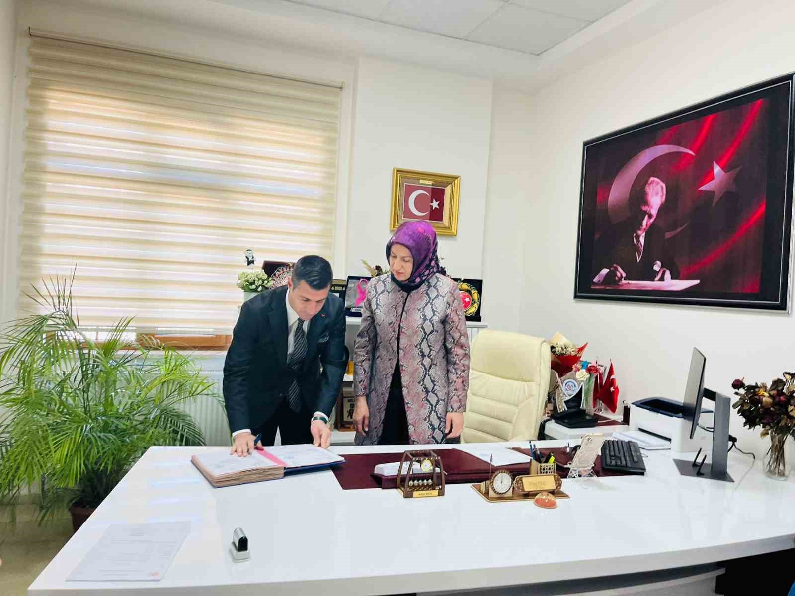 Muş’ta "Gençliğine İyi Bak 3: Ailene Sahip Ol" projesi hayata geçirildi
