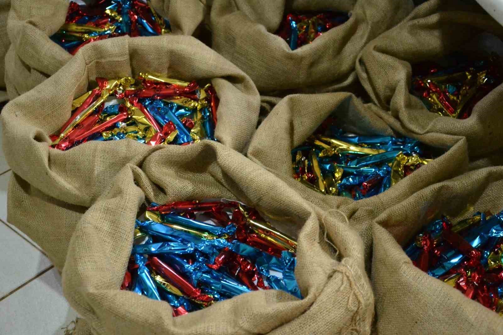 10 ton mesir için dualar okundu
