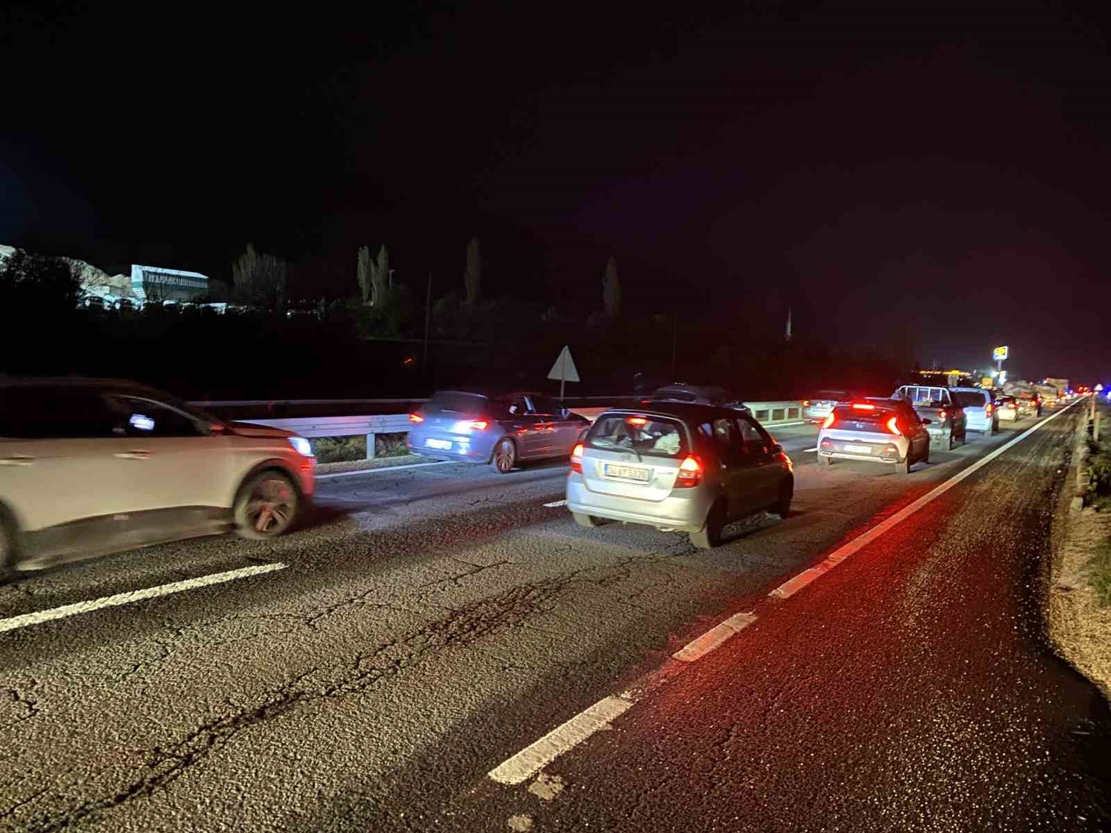 Kemikli Rampaları’nda trafik durma noktasına geldi
