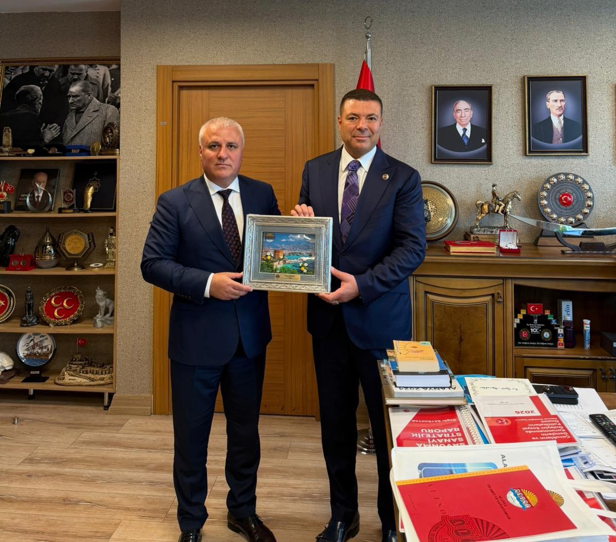 ALTSO Başkanı Eray Erdem’den MHP Genel Başkanı Bahçeli’ye ziyaret
