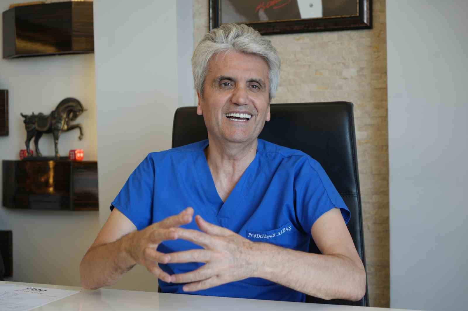 Ünlü estetikçi açıkladı: "Yüz gençleştirme ameliyatları ile 30 yıl gençleşmek mümkün"
