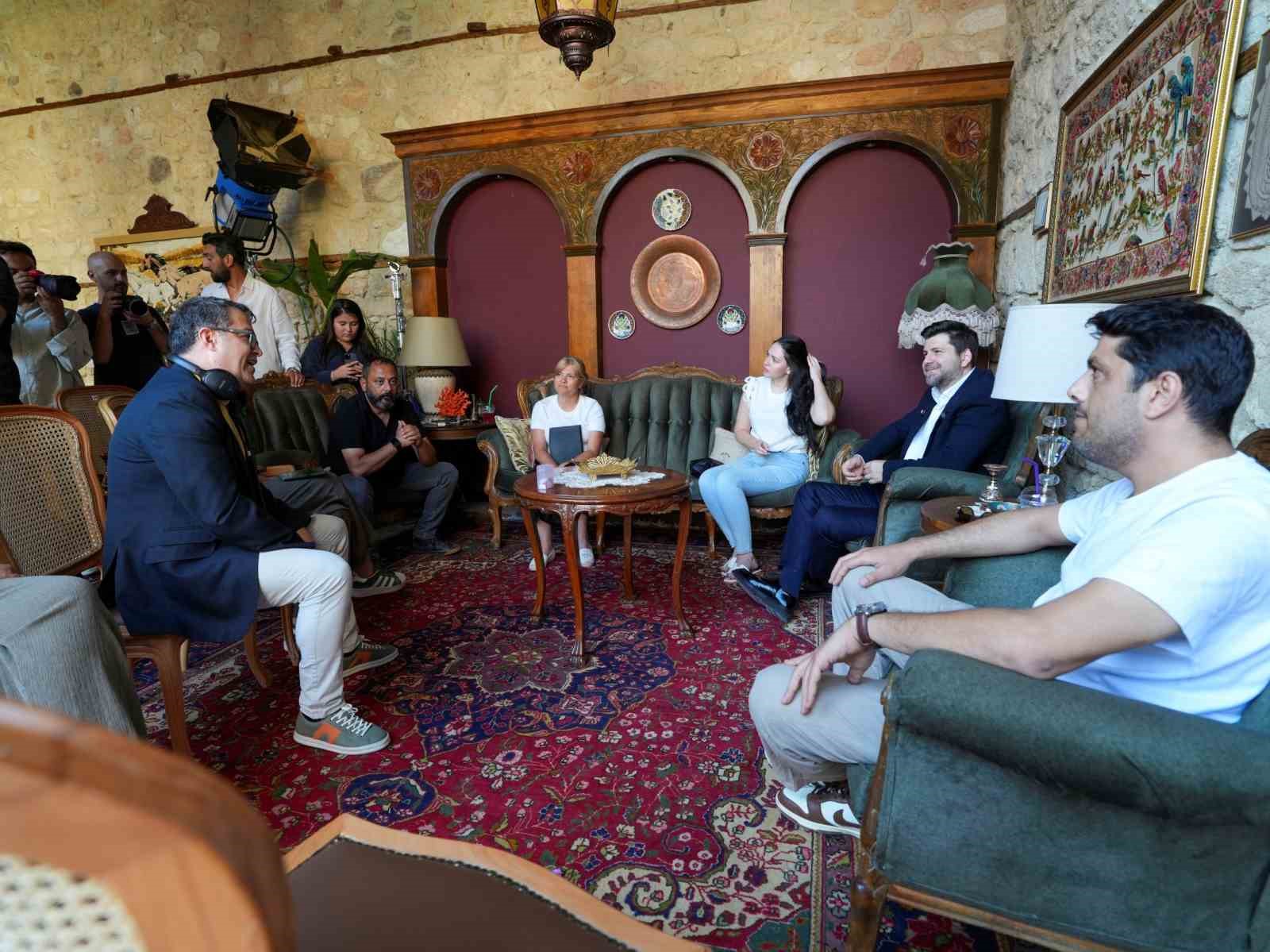 Tarsus, Mercan Köşk dizisine ev sahipliği yapıyor
