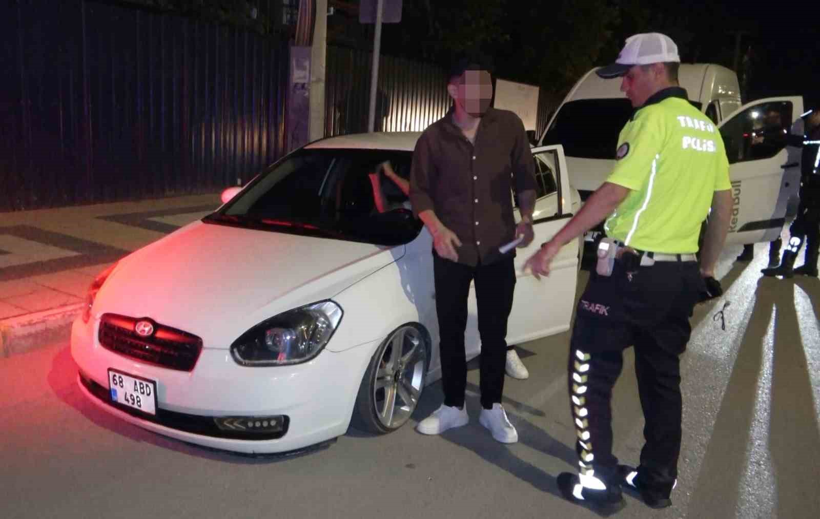 Ceza yese de üslubuyla hem polisi hem de gazetecileri şaşırttı
