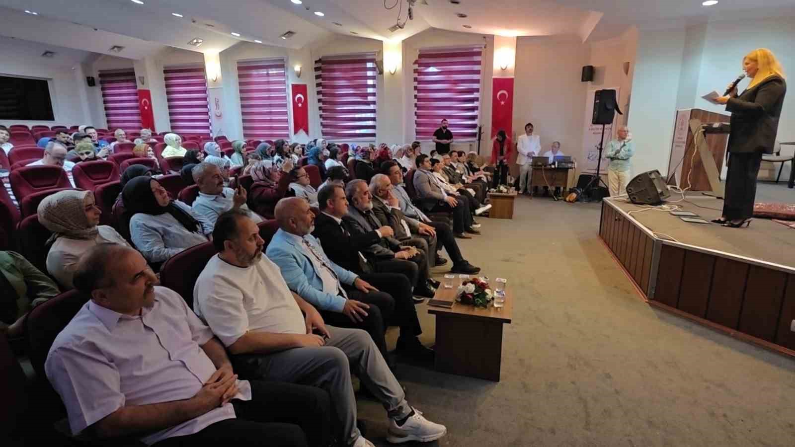 Kütahya’da şiir ve müziğin buluştuğu anlamlı gece
