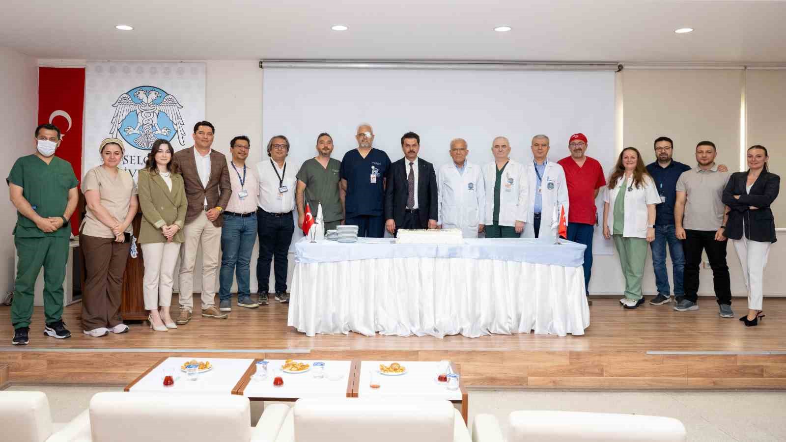 Selçuk Tıp’ta Robotik Cerrahi ile 300. ameliyat yapıldı
