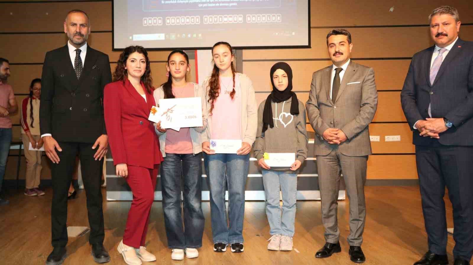 Öğrenciler il finalinde kıyasıya yarıştı
