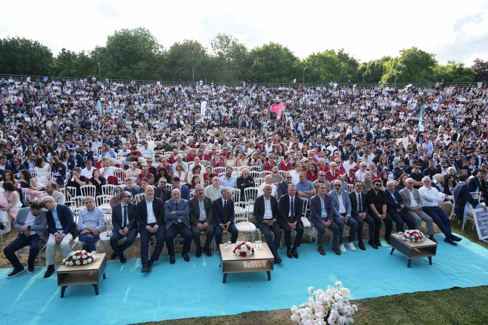 SAMÜ’de 616 öğrencinin mezuniyet heyecanı
