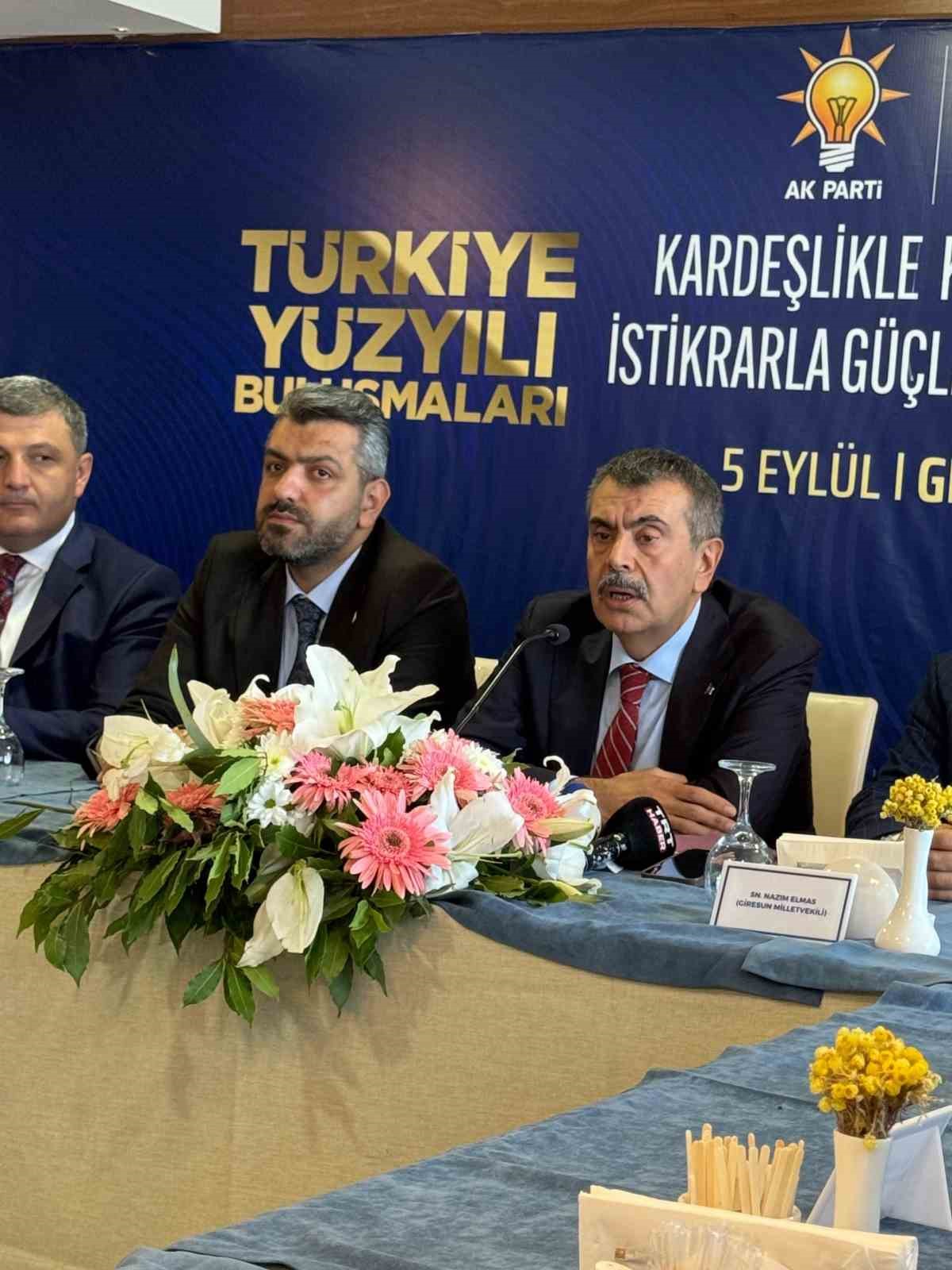 Bakan Yusuf Tekin: "Terörsüz Türkiye sürecine sahip çıkılmasını arzu ediyoruz"
