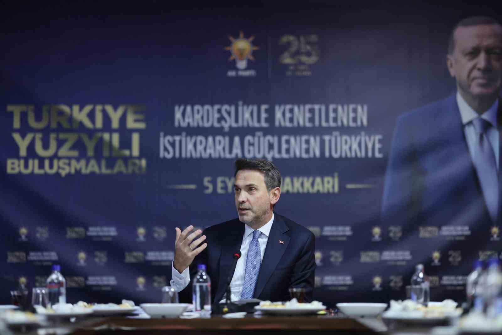 Bakan Bayraktar: "Terörsüz Türkiye, bölgedeki bütün illerimizi adeta yıldız gibi parlatacak"
