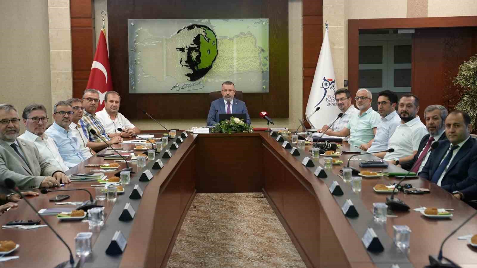 KBÜ Eylül Ayı Senato Toplantısında yeni dönem hedefleri görüşüldü
