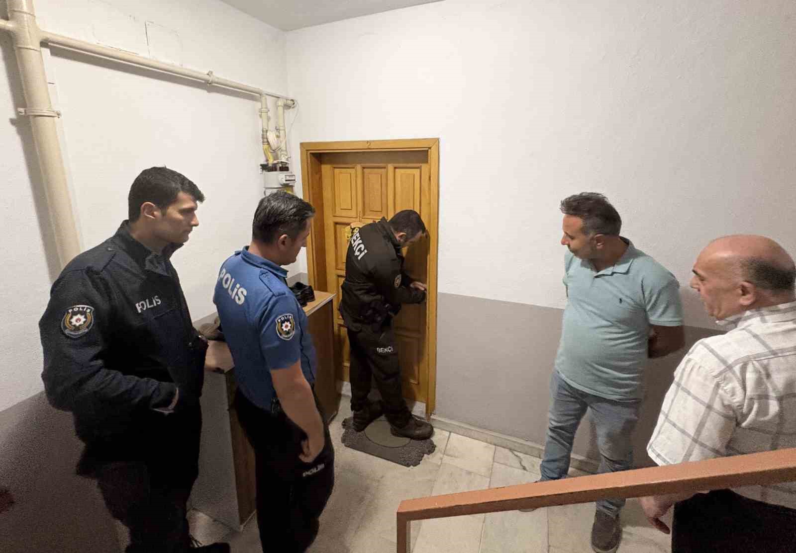 Camiye giderken tost makinesini kapatmayı unuttu, yanık kokusu itfaiyeyi alarma geçirdi
