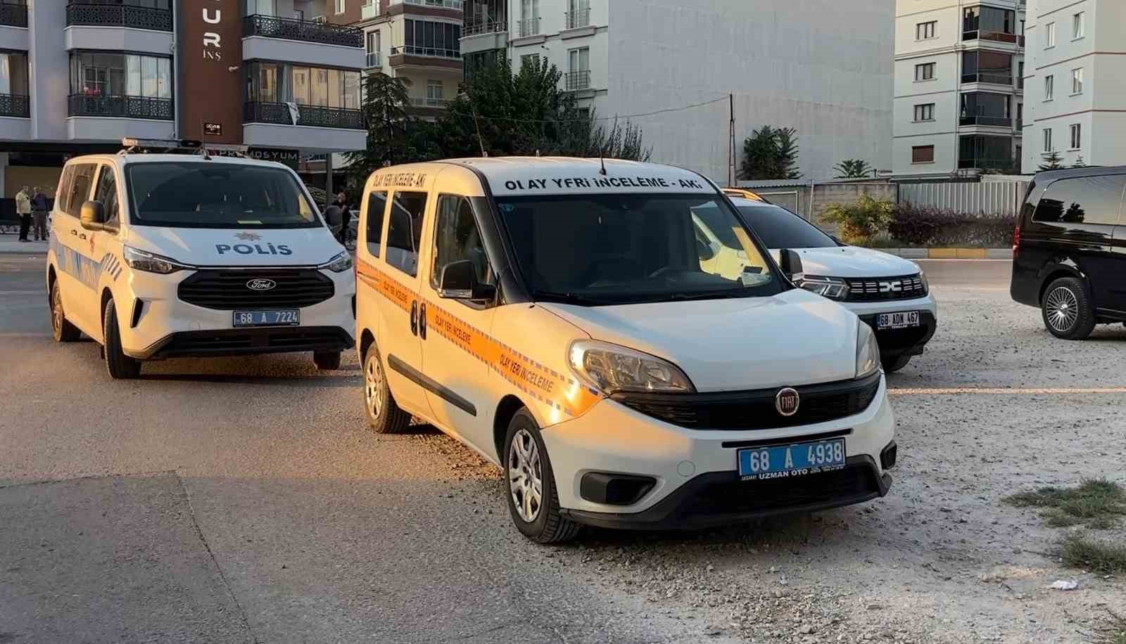5. kattan düşen genç kız hayatını kaybetti
