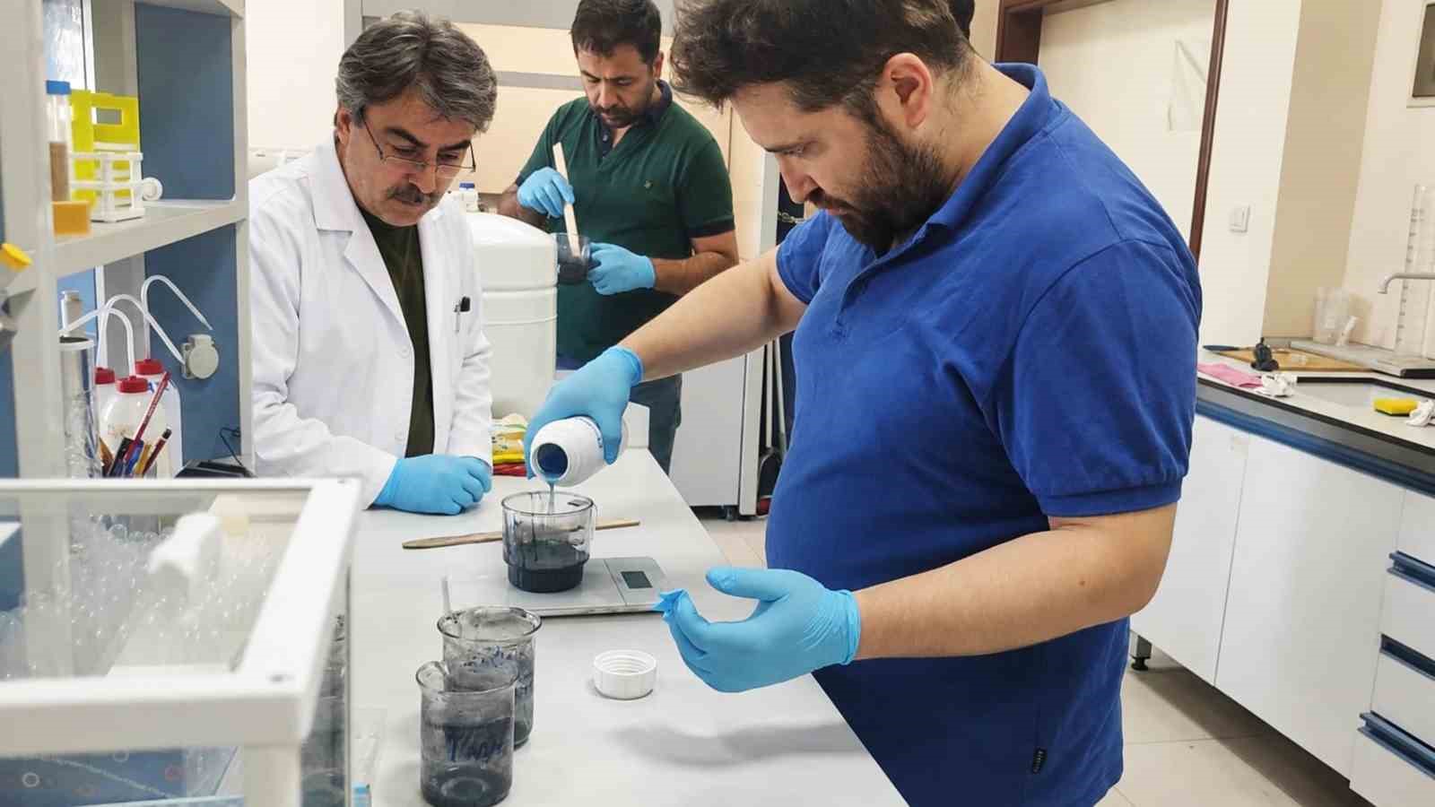 KBÜ’lü akademisyenlerden hava araçlarının buzlanmasına karşı kompozit projesi
